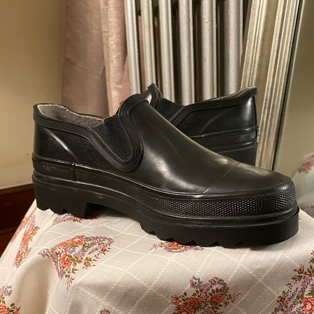 Eddie Bauer Galoshes • Vintage 100% Rubber • Size 6 •Splash in style this spring